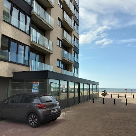 Koksijde Zeedijk La Digue 102 Appartement Met Garage - Lateraal Zeezicht Экстерьер фото