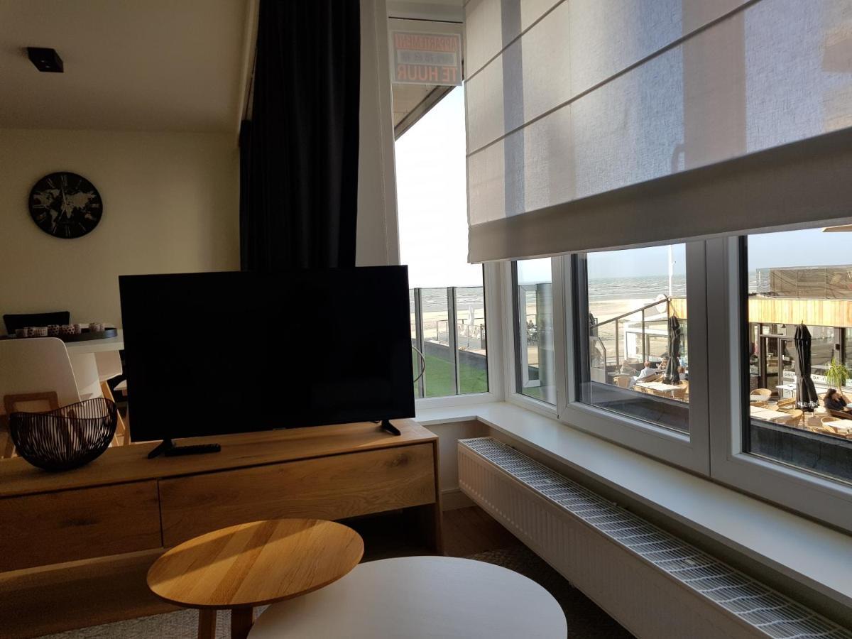 Koksijde Zeedijk La Digue 102 Appartement Met Garage - Lateraal Zeezicht Экстерьер фото